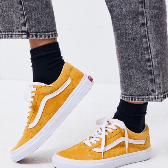 mustard yellow old skool vans